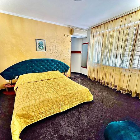 Family Hotel The Golden Fish Sozopol Extérieur photo