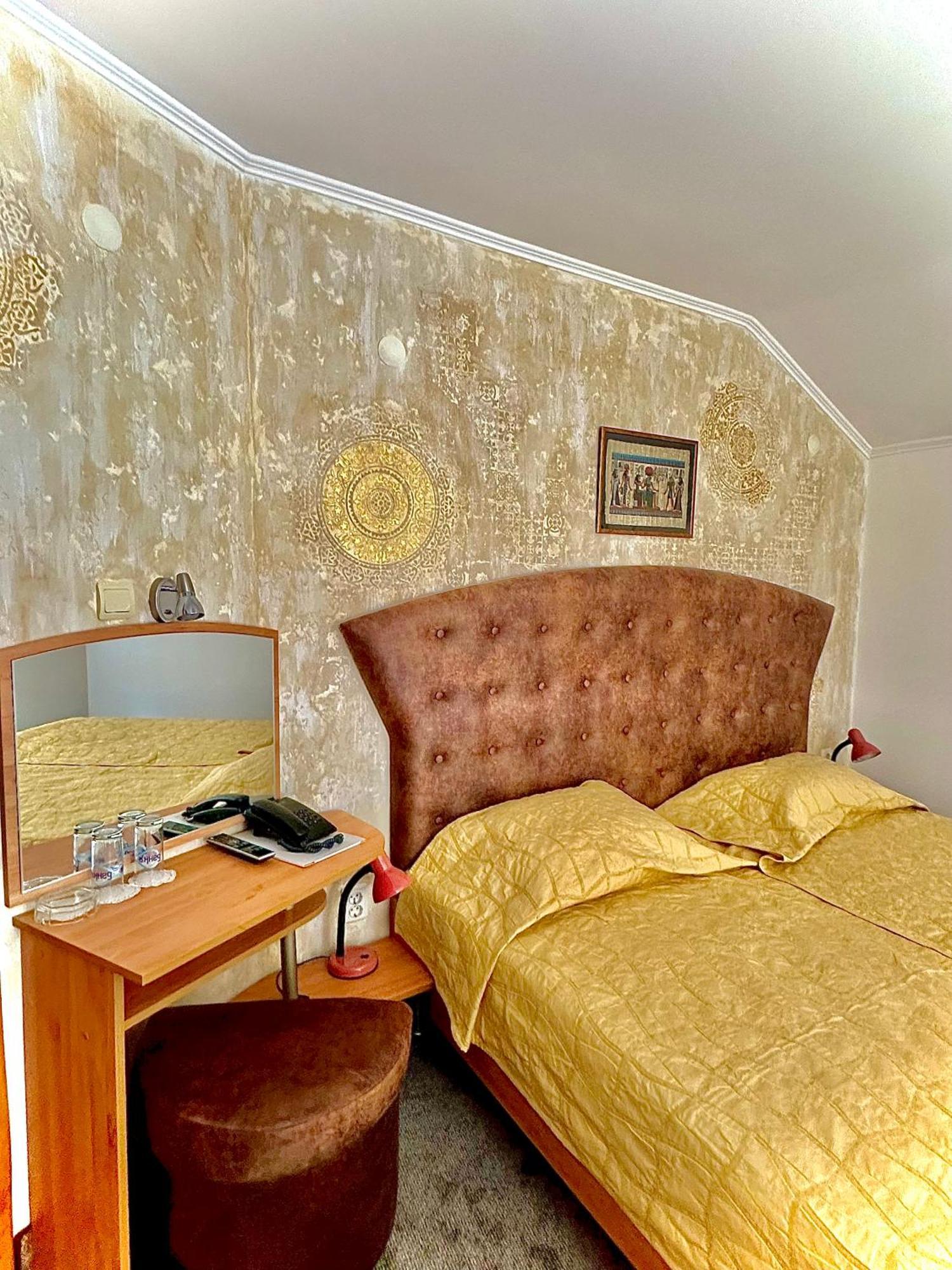 Family Hotel The Golden Fish Sozopol Extérieur photo