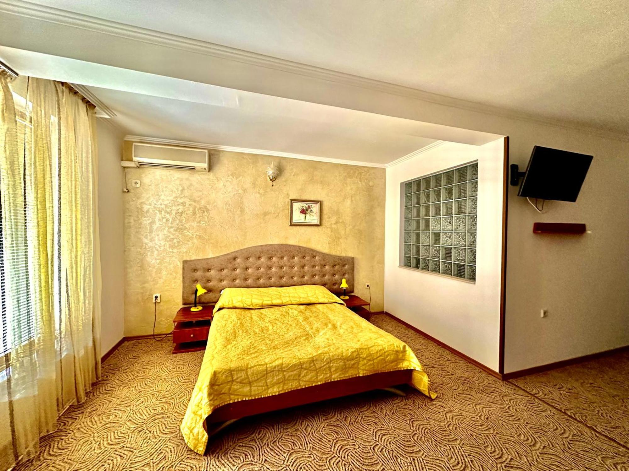 Family Hotel The Golden Fish Sozopol Extérieur photo