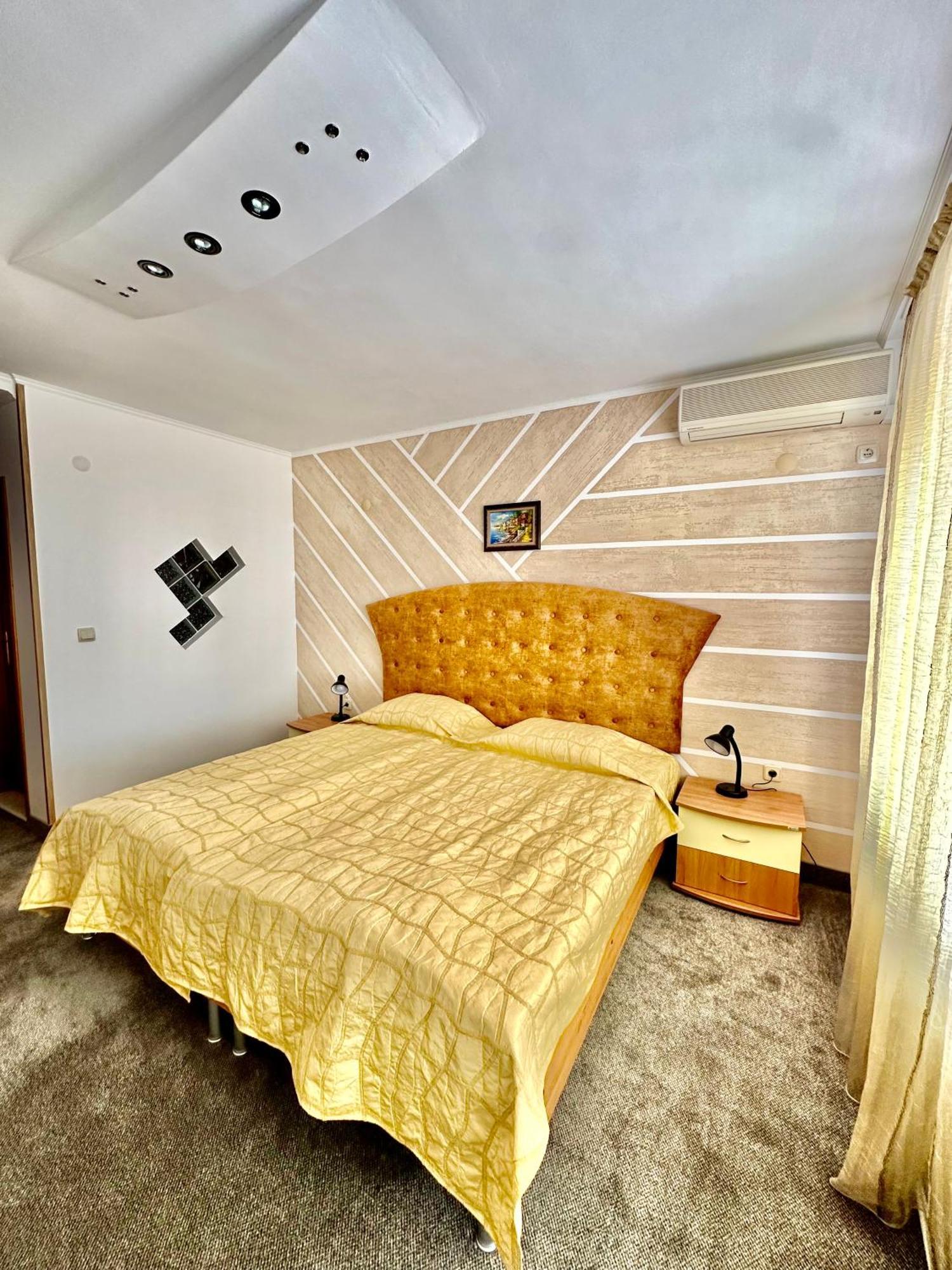 Family Hotel The Golden Fish Sozopol Extérieur photo